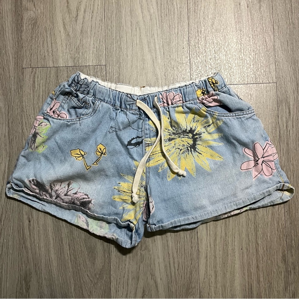 Floral Drawstring Shorts